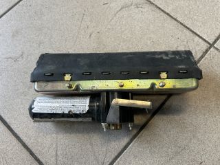 bontott AUDI A8 Jobb Oldallégzsák