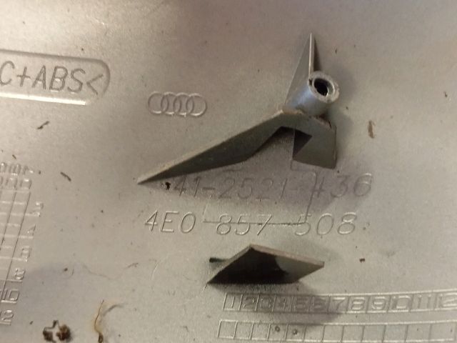 bontott AUDI A8 Jobb Visszapillantó Tükör Burkolat