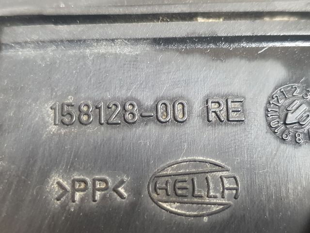 bontott AUDI A8 Jobb Xenon Fényszóró