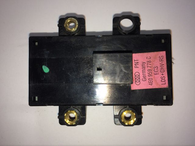 bontott AUDI A8 Kapcsoló (Magában)