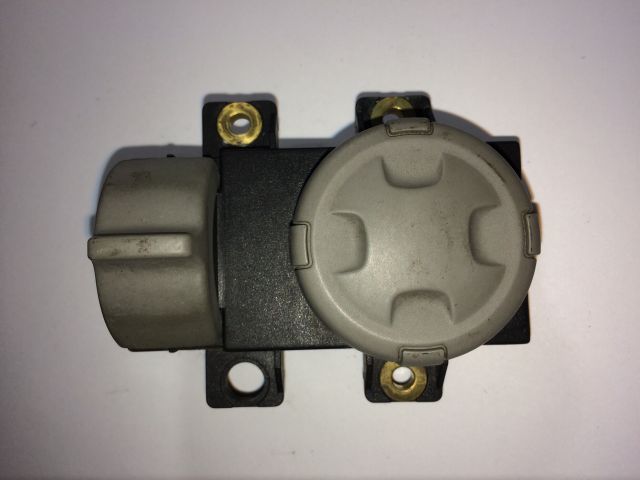 bontott AUDI A8 Kapcsoló (Magában)