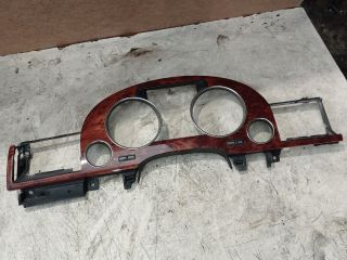 bontott AUDI A8 Kilométeróra Keret