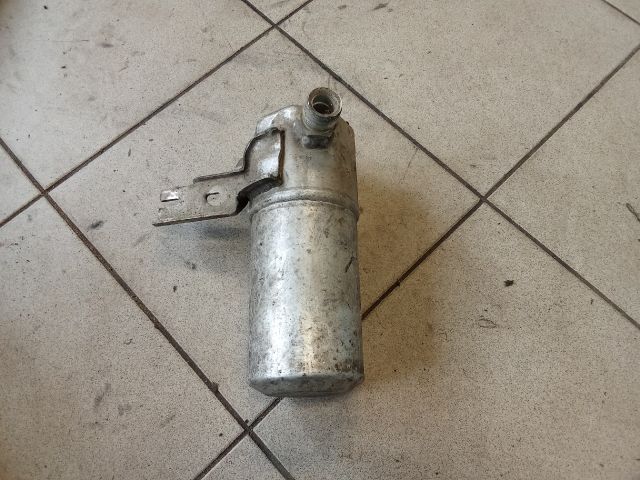 bontott AUDI A8 Klíma Párátlanító Tartály