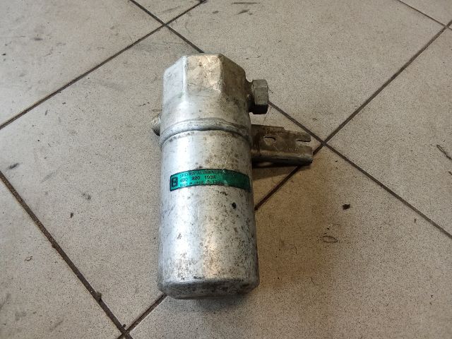 bontott AUDI A8 Klíma Párátlanító Tartály