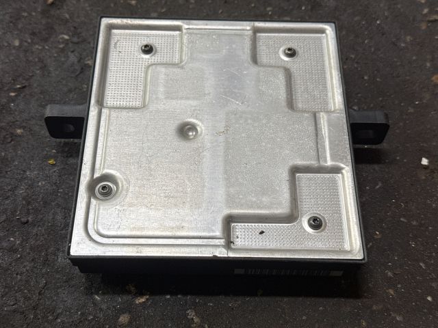 bontott AUDI A8 Komfort Elektronika