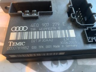 bontott AUDI A8 Komfort Elektronika