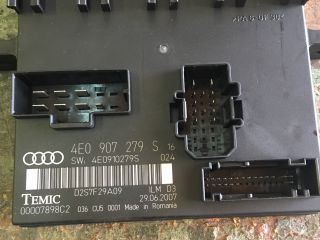 bontott AUDI A8 Komfort Elektronika