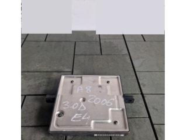 bontott AUDI A8 Komfort Elektronika