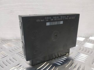 bontott AUDI A8 Komfort Elektronika