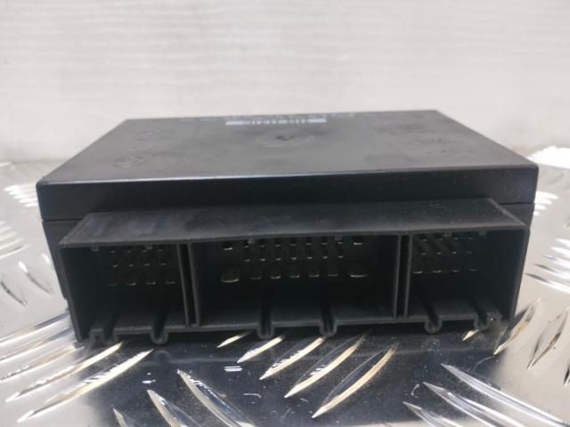 bontott AUDI A8 Komfort Elektronika