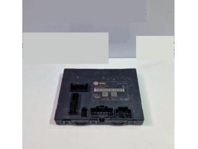 bontott AUDI A8 Komfort Elektronika