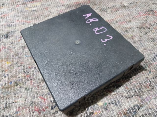 bontott AUDI A8 Komfort Elektronika