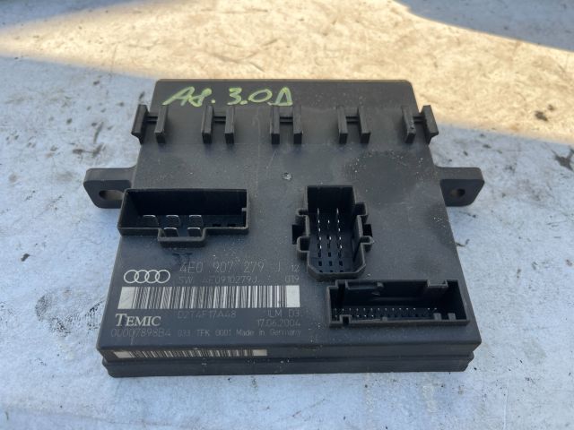 bontott AUDI A8 Komfort Elektronika