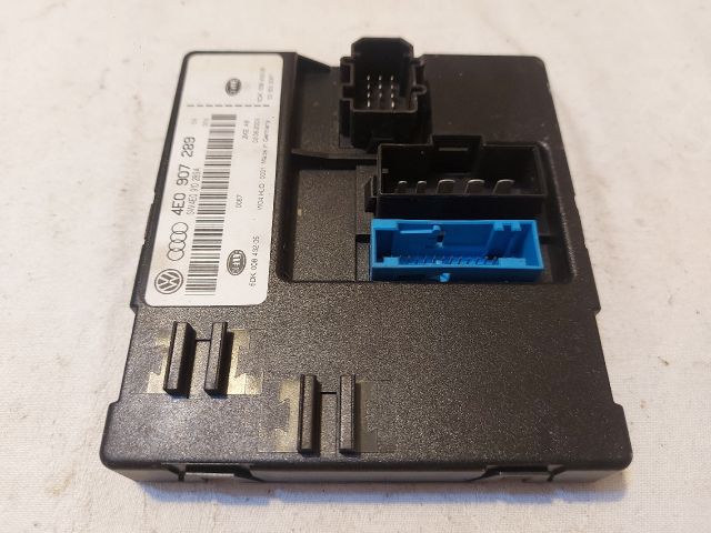 bontott AUDI A8 Komfort Elektronika