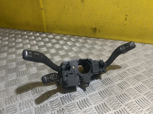 bontott AUDI A8 Komplett Kormánykapcsoló (Bajuszkapcsoló)