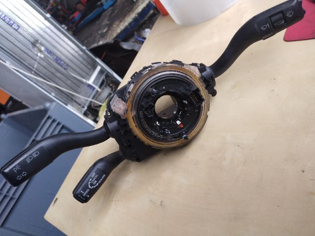 bontott AUDI A8 Komplett Kormánykapcsoló (Bajuszkapcsoló)