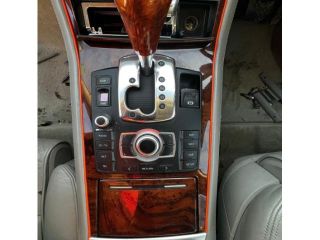 bontott AUDI A8 Könyöklő