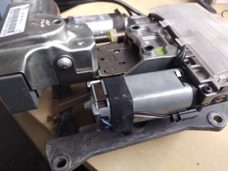 bontott AUDI A8 Kormányoszlop