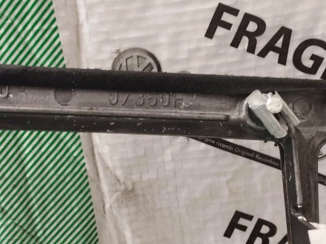 bontott AUDI A8 Középkonzol Keret