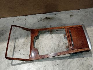 bontott AUDI A8 Középkonzol Keret