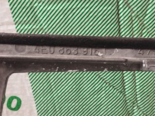 bontott AUDI A8 Középkonzol Keret