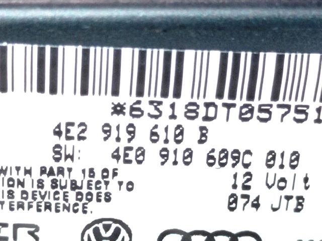 bontott AUDI A8 Középkonzol Vezérlő Panel