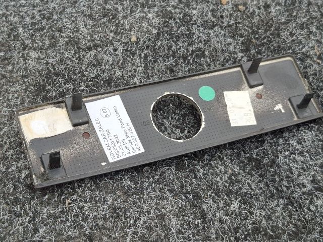 bontott AUDI A8 Középső Műszerfal Díszléc