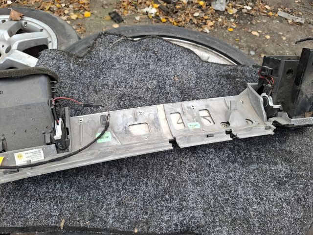 bontott AUDI A8 Középső Műszerfal Díszléc