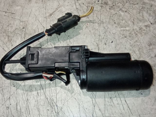 bontott AUDI A8 Központizár Motor (Pozíciófüggetlen)