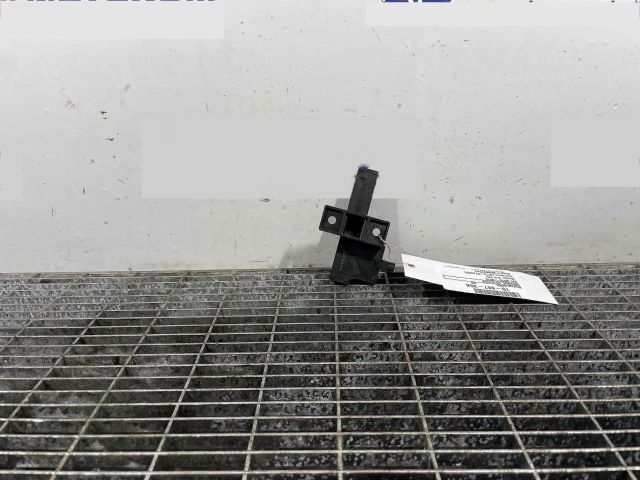 bontott AUDI A8 Kulcs Nélküli Nyitás Jeladó