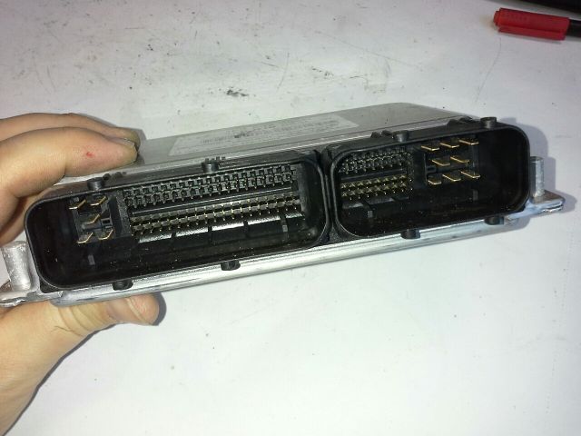 bontott AUDI A8 Légrugó Vezérlő