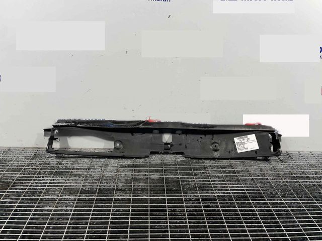 bontott AUDI A8 Légterelő