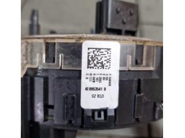 bontott AUDI A8 Légzsák Átvezető Szalagkábel