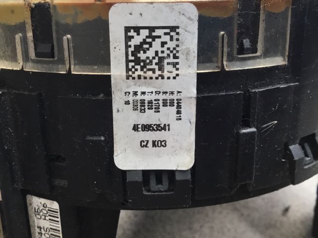 bontott AUDI A8 Légzsák Átvezető Szalagkábel