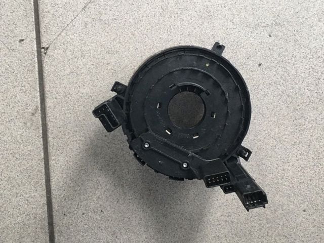 bontott AUDI A8 Légzsák Átvezető Szalagkábel