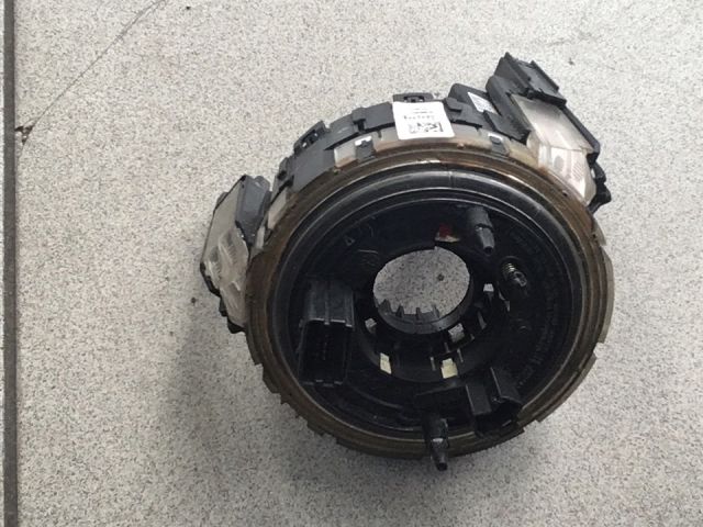 bontott AUDI A8 Légzsák Átvezető Szalagkábel