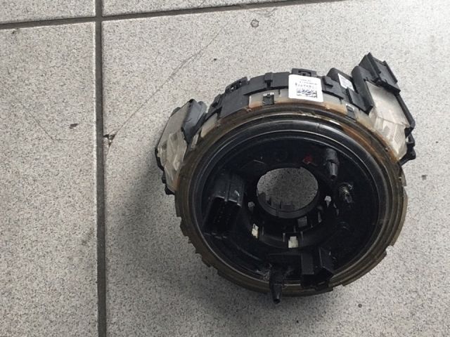 bontott AUDI A8 Légzsák Átvezető Szalagkábel