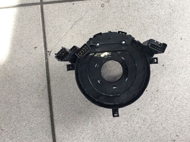 bontott AUDI A8 Légzsák Átvezető Szalagkábel