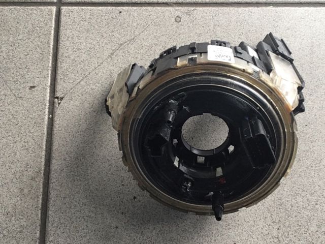 bontott AUDI A8 Légzsák Átvezető Szalagkábel