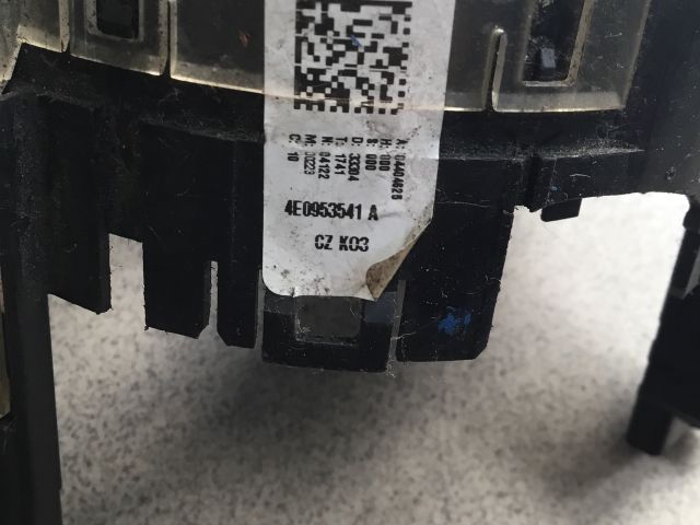 bontott AUDI A8 Légzsák Átvezető Szalagkábel