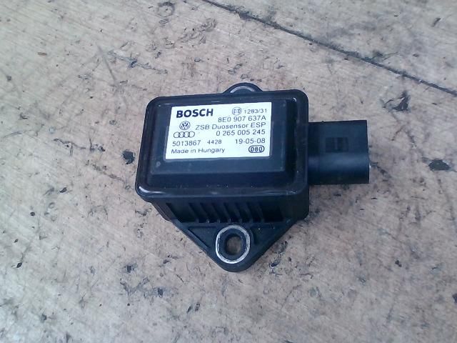 bontott AUDI A8 Menetstabilizátor