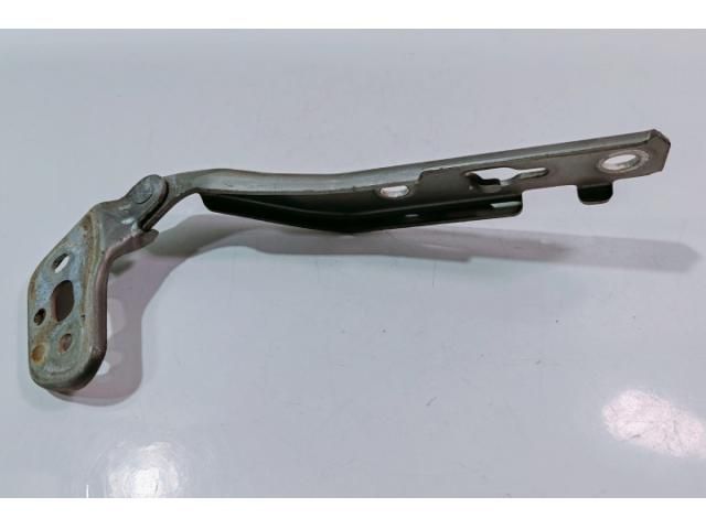 bontott AUDI A8 Motorháztető Bal Zsanér