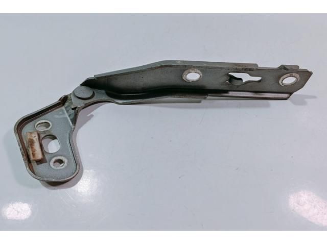 bontott AUDI A8 Motorháztető Bal Zsanér