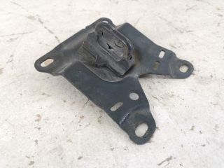 bontott AUDI A8 Motorháztető Biztonsági Kampó