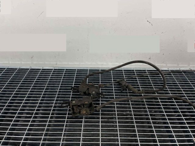 bontott AUDI A8 Motorháztető Zárszerkezet