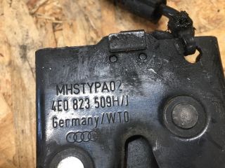 bontott AUDI A8 Motorháztető Zárszerkezet