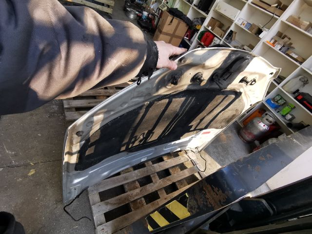 bontott AUDI A8 Motorháztető