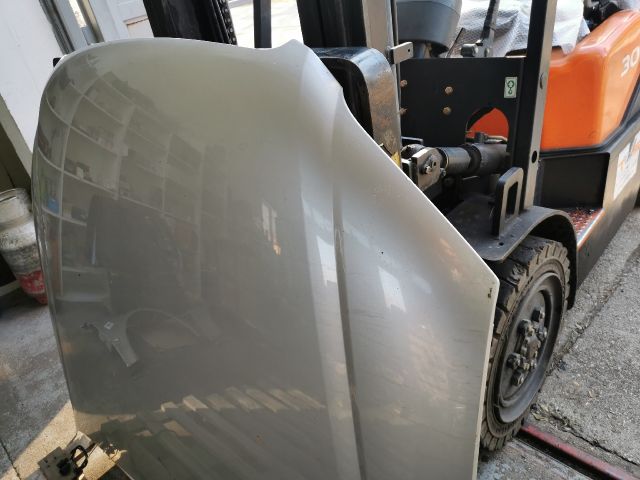 bontott AUDI A8 Motorháztető