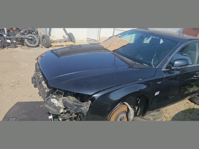bontott AUDI A8 Motorháztető