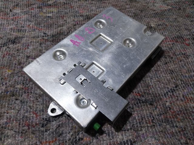 bontott AUDI A8 Multimédia Vezérlő